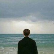 唯美意境qq背影情侣双人头像海边