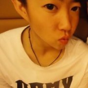 唯美情侣头像一左一右还以为你有多清高