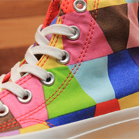 我开始喜欢鲜艳的颜色 我开始喜欢温暖的阳光头像图片