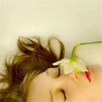 只一人也要明媚的度过每一天 唯美意境女生头像头像图片