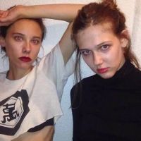 欧美超酷短发女生头像头像图片