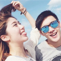 所有深爱的人都有着不同的幸福头像图片