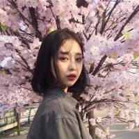 短发小清新女生头像头像图片