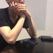 何思佳  杨宇浩 何思佳  杨宇浩