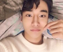 深夜里挡都挡不住的习惯 除了饥饿还有想你