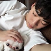 不如全身赤裸 还给我那脆弱