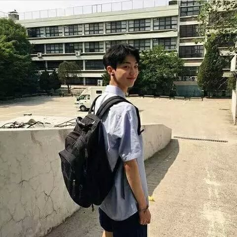 陆可*李录头像图片