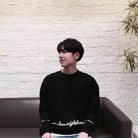 就是爱你李梓禹头像图片