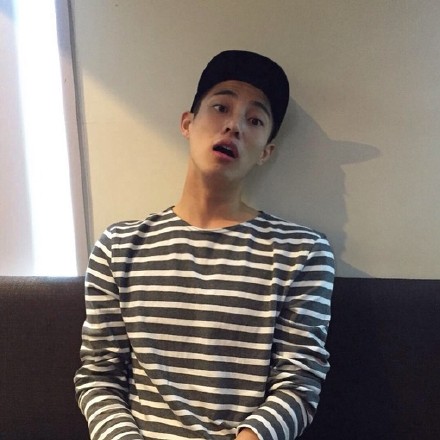 女闺蜜+y612925692头像图片