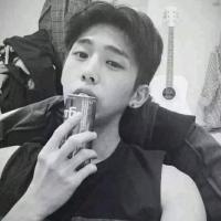 就算背影沧桑,我也会笑的漂亮头像图片