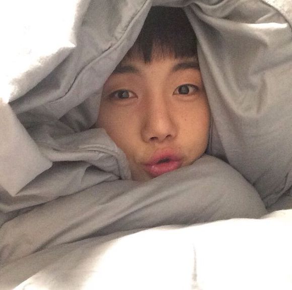 我的心事如潮水无人饮头像图片