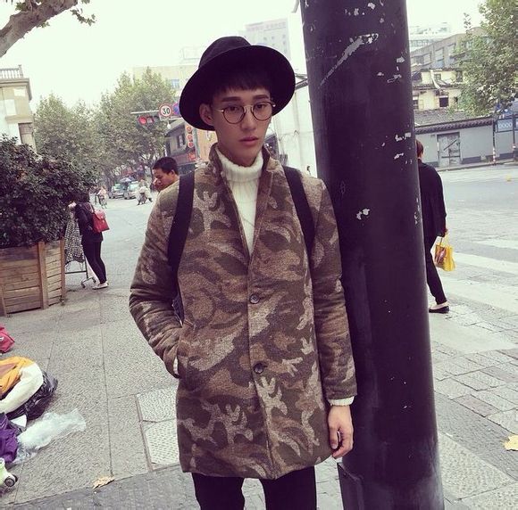 你以为有些感情很深很深来日岁月会让你知道它不过很浅很浅头像图片