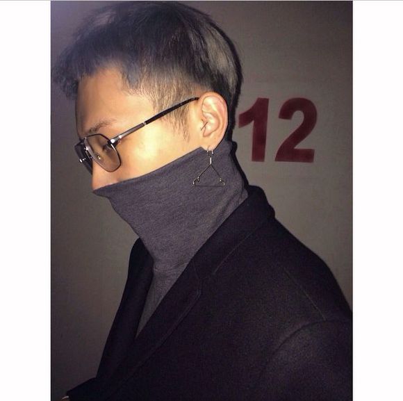 我是个很容易放弃的人可是却坚持喜欢了你那么久头像图片