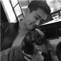 年轻帅气的男生黑白头像精选大全头像图片