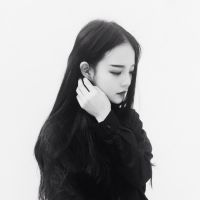 男生qq头像背影黑白  深呼吸放开你心中的那个他头像图片