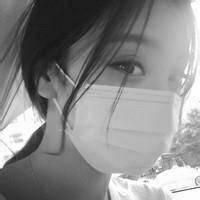 最终我们都只是故事女生黑白QQ头像头像图片