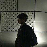 我走过的孤独和黑男生黑白伤感头像头像图片