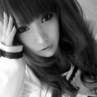 谁的开心，又谁的忘记_黑白头像头像图片