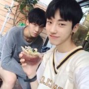 兄弟有一点狂的头像