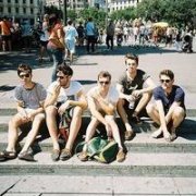 一起酷玩的兄弟QQ头像：那一年，我们疯狂过