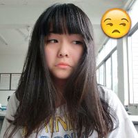 同时对比的QQ搞笑头像带表情头像图片