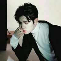 男生QQ伤感个性头像最终还是曲终人散头像图片