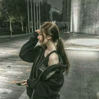 伤感女生QQ头像深谙世故却不世故头像图片