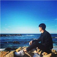 孤独空虚的男生伤感头像精选头像图片