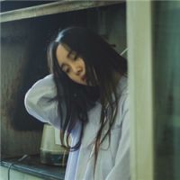 心伤的女生头像头像图片