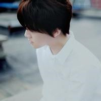 男生绝望的伤感头像头像图片