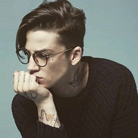 欧美男生气质头像16张头像图片