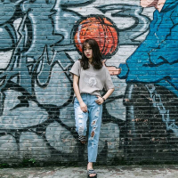 欧美微信头像  有没有什么好办法,让寂寞变听话头像图片