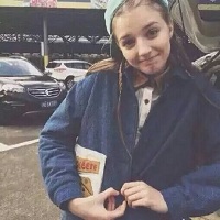 欧美女生个性QQ头像_把你种在我心上头像图片