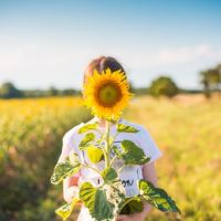 欧美女生QQ头像我只是想找一個感情寄托头像图片