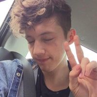 欧美帅气的男头像头像图片