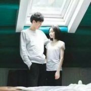 青春时尚的qq情侣头像一对两张精选