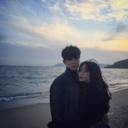 时尚唯美的qq情侣头像精选大全