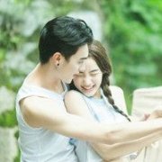 qq情侣头像大全   我在最近的未来,见证万花盛开