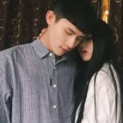 幸好在我还爱你的时候你回来了  情侣QQ头像