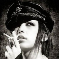 抽烟的女人qq头像头像图片