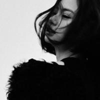 黑白色简约qq头像头像图片