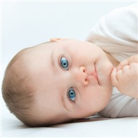 蓝眼睛婴儿头像图片