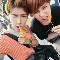 兄弟两人不带字头像图片