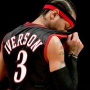 美国NBA篮球场上的背影