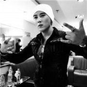 社会人澎湃小伙