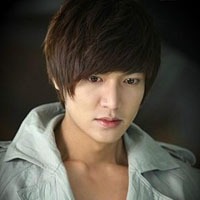 锁骨的曲线美头像图片