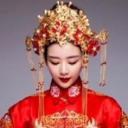 复古红唇新娘子头像图片