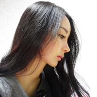 女生侧面长头发头像图片