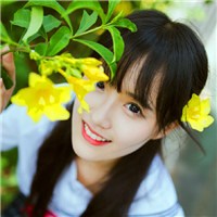 穿校服的双马尾学生妹 清纯胜过奶茶妹头像图片