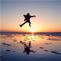 人与海的完美结合头像图片